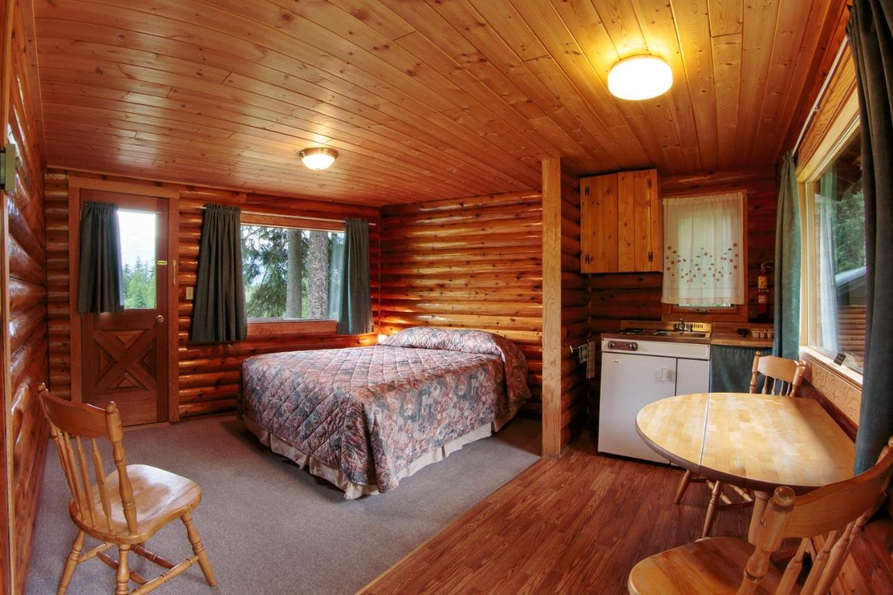 Mount Robson Lodge Exterior foto